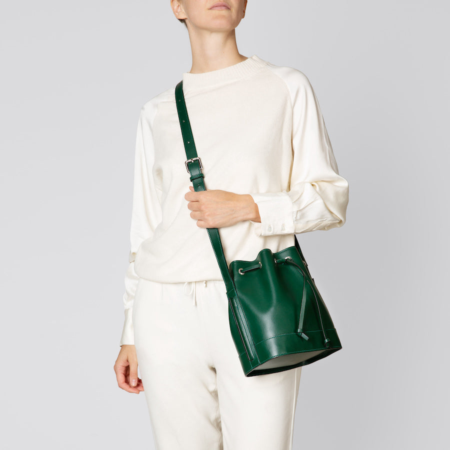 Ivy Green Bucket Bag | The Daphne